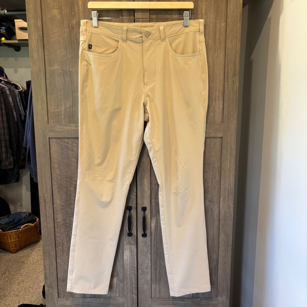 Mizzen+Main Helmsman Slim Performance Pants Mens 32x30 Khaki Tan Chino Stretch